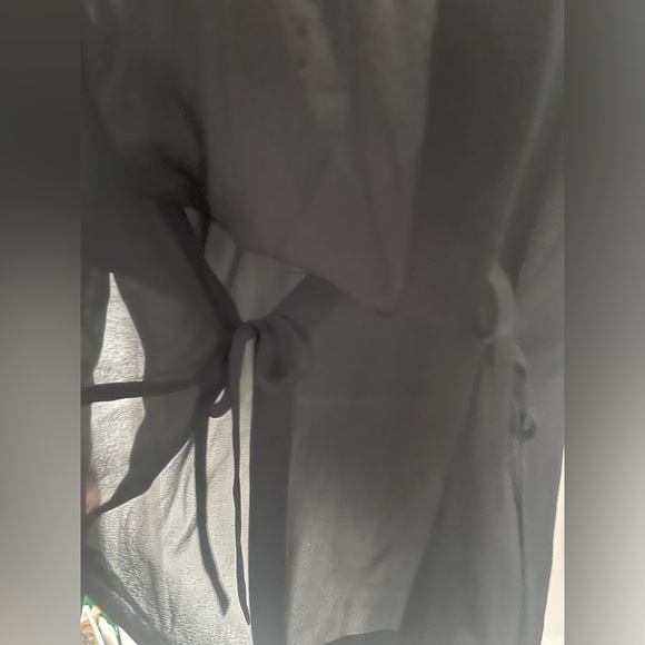 Black sheer long sleeve chiffon tie blouse with collar - Picture 4 of 5